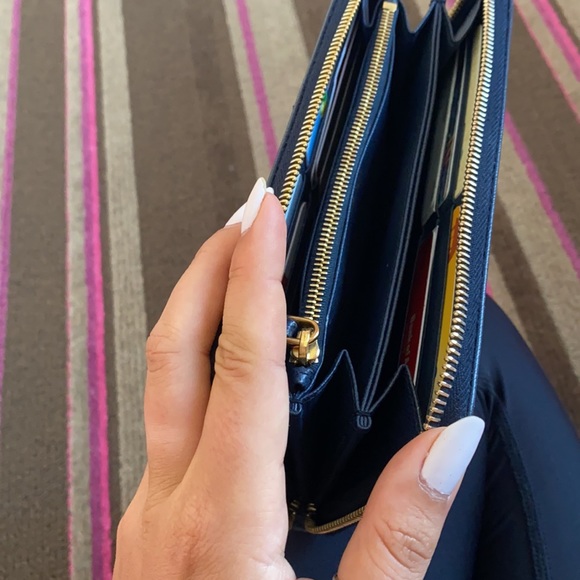 Prada wallet - Picture 7 of 7